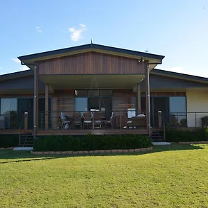 Fraser Views Bed & Breakfast