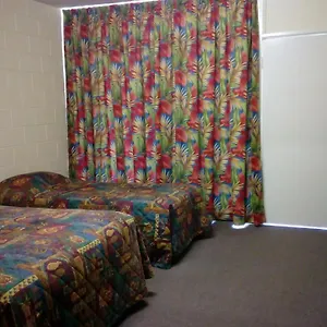 The Islands Motel